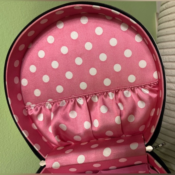 Black Round Handbag with pink silk polka dots lining - Picture 6 of 9